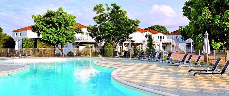 Park & Suites Village La Rochelle - Marans Marans  Exterior photo